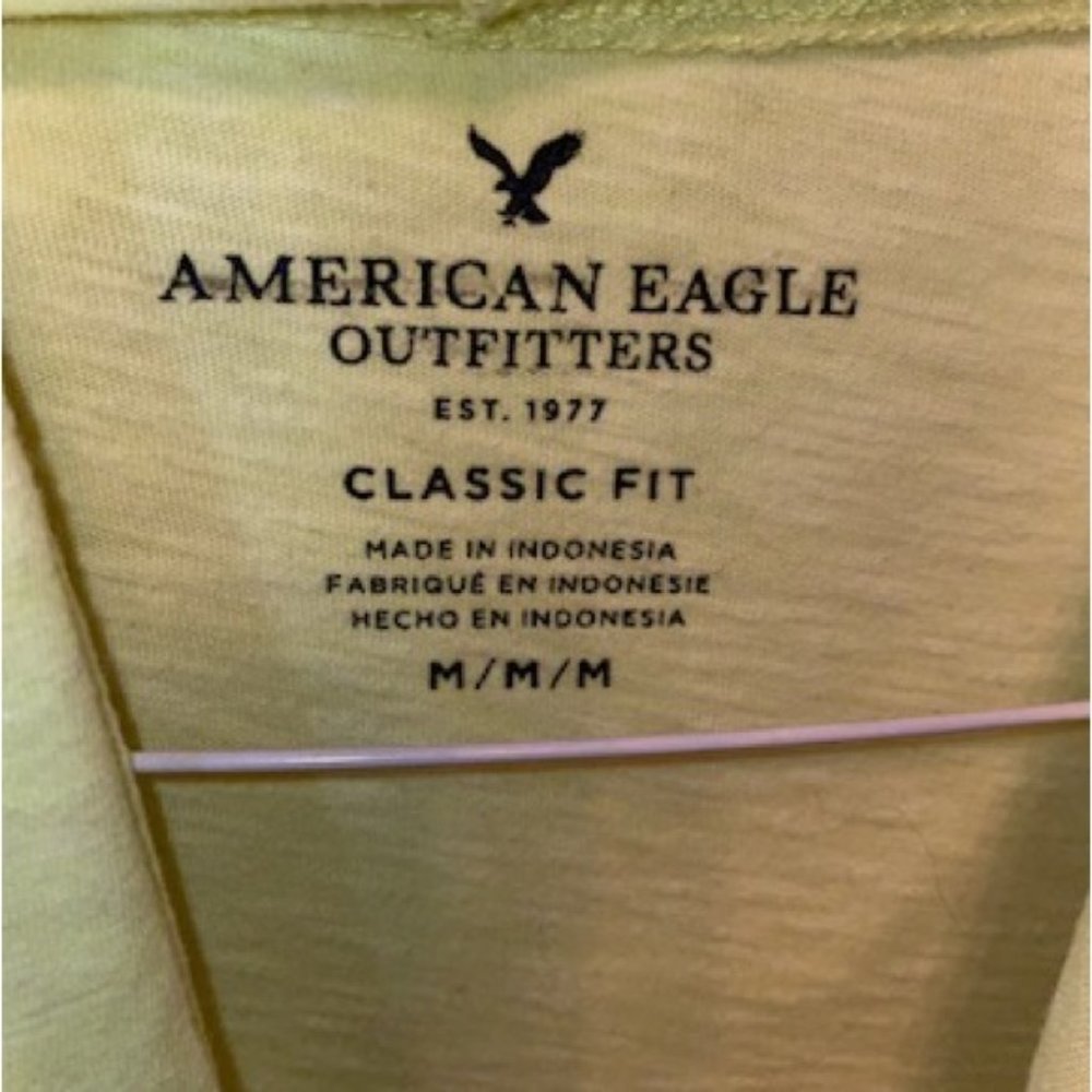 American Eagle Yellow Hoodie EUC - Picture 3 of 5